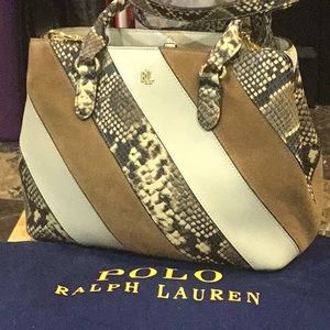 Meet your Posher, Sarona